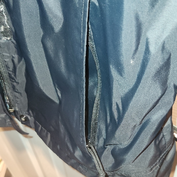 Columbia Charcoal Hooded Rain Jacket - Picture 4 of 5